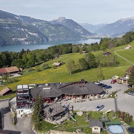 Chemihuette Hotel Aeschi Bei Spiez Buitenkant foto