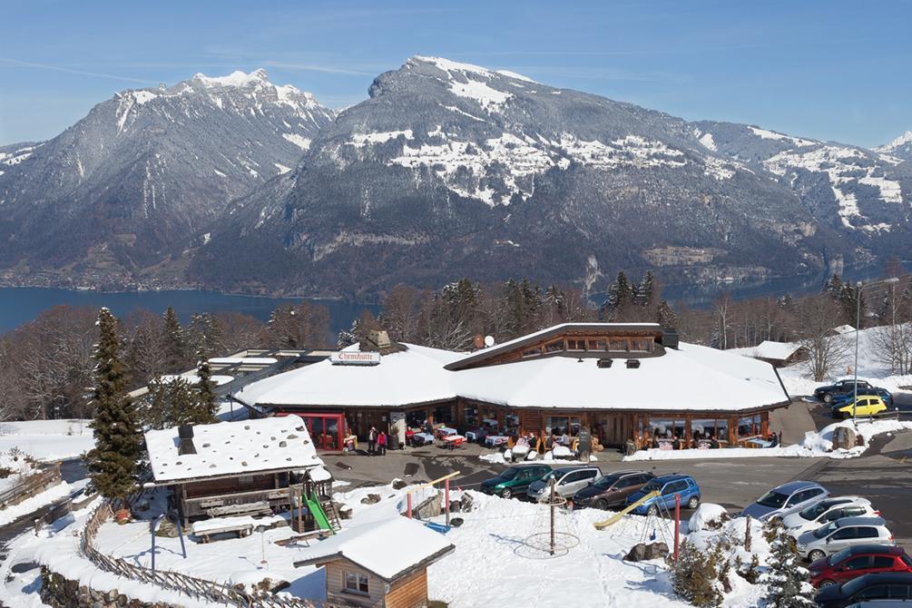 Chemihuette Hotel Aeschi Bei Spiez Buitenkant foto