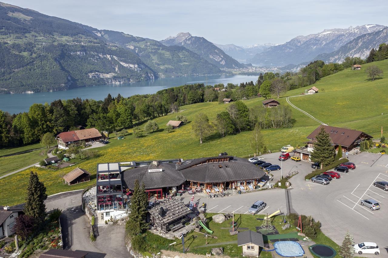 Chemihuette Hotel Aeschi Bei Spiez Buitenkant foto